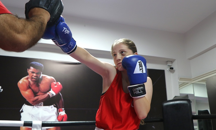 Son Gelişme: Samsunsporlu Ümmü Gülsüm Arlı, 14 yaşında Avrupa boks şampiyonu oldu - Son Dakika Bilgileri