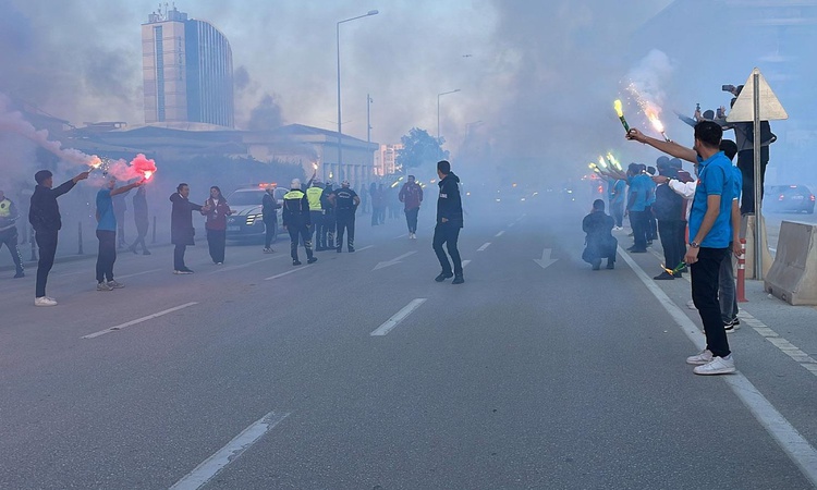 Son Gelişme: Şehri adeta yaktılar! Filistin Milli Takımı'na coşkulu karşılama | İşte Tüm Ayrıntılar