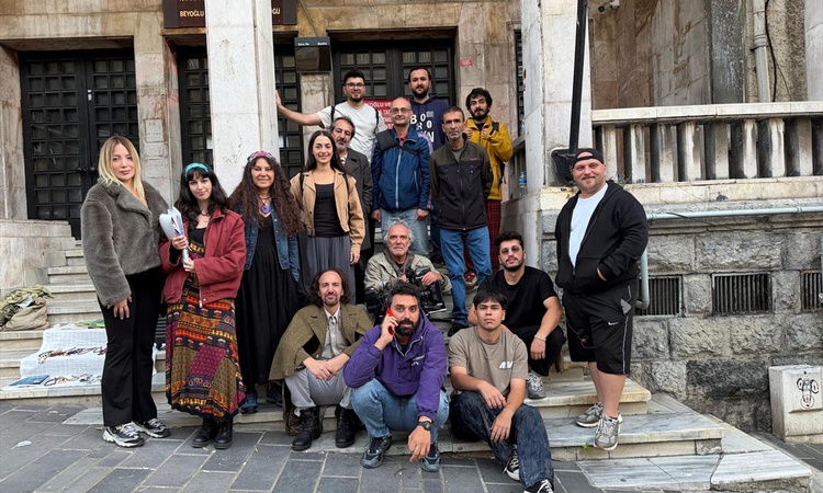 Son Gelişme: Şerafettin Kaya'nın yazıp yönettiği Sıradanlar filminin çekimleri İstanbul'da resmen start aldı: