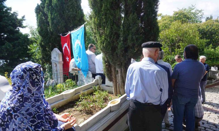 Son Gelişme: Servet Kabaklı kabri başında anıldı | İşte Tüm Ayrıntılar