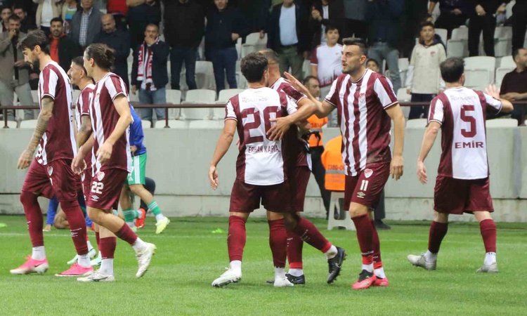 Son Gelişme: Seza Çimento Elazığspor, Isparta 32 Spor deplasmanı için perşembe yola çıkacak | İşte Tüm Ayrıntı