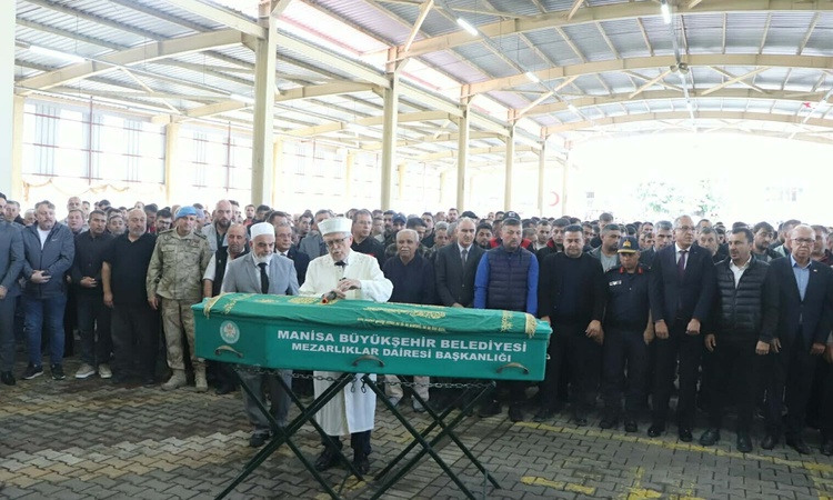 Son Gelişme: Soma'daki maden ocağındaki göçükte yaşamını yitiren Ömer Karakaya toprağa verildi | İşte Tüm Ayrı