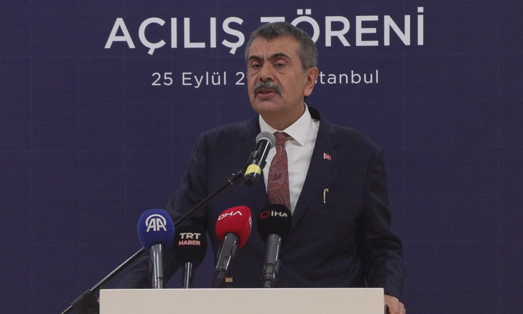 Son Gelişme: Tekin, bu yıl 100 ortaokul mezununun 45'inin meslek lisesine gittiğini söyledi: Gelişmeler Takip