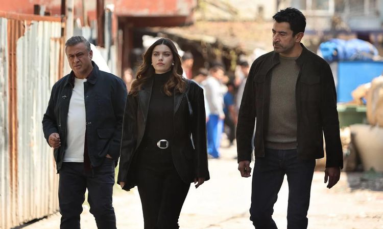 Son Gelişme: Unutulmaz ikili yeniden buluşuyor: Bergüzar Korel, “A.B.İ” dizisinin kadrosuna katıldı - Son Daki