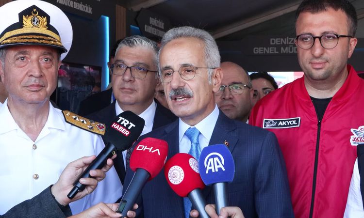 Son Gelişme: Uraloğlu: Türk Donanması'nın Mavi Vatan'daki Caydırıcılığı Dünyada Büyük Yankı Uyandırıyor | İşte