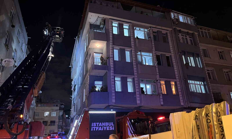Son Gelişme: Zeytinburnu’nda binanın bodrum katında yangın: 5 kişi dumandan etkilendi | İşte Tüm Ayrıntılar
