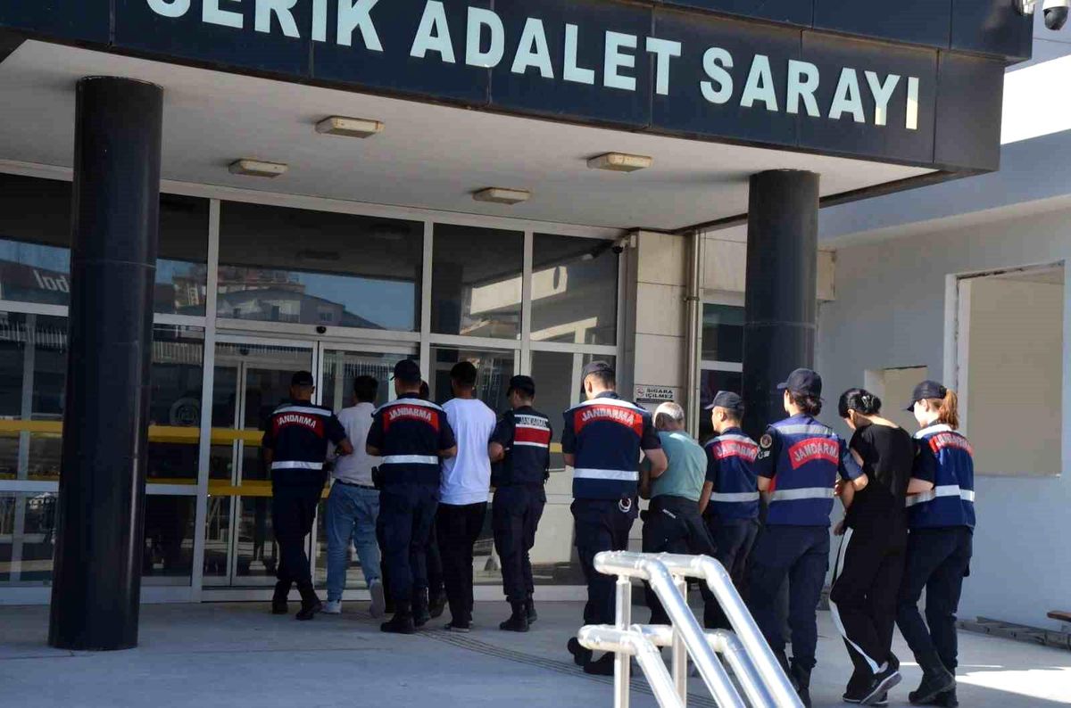 Gendarmerie raid on social media fraud: 4 detained - Breaking News