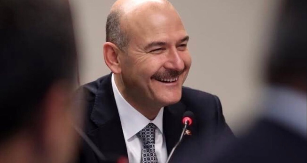 Kritik Açıklama: Soylu, görevden alınan Yerlikaya ile böyle dalga geçti - En Son Haber: Gelişmeler Takip Edili