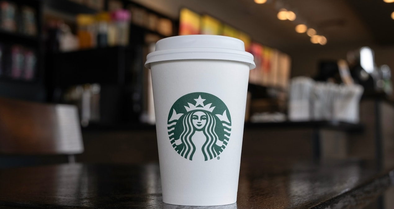 Ayrıntılar Netleşti: Starbucks'ın kurucusundan vergi açıklaması: 'Yasanın geçtiği gün taşındım' - Son Dakika H