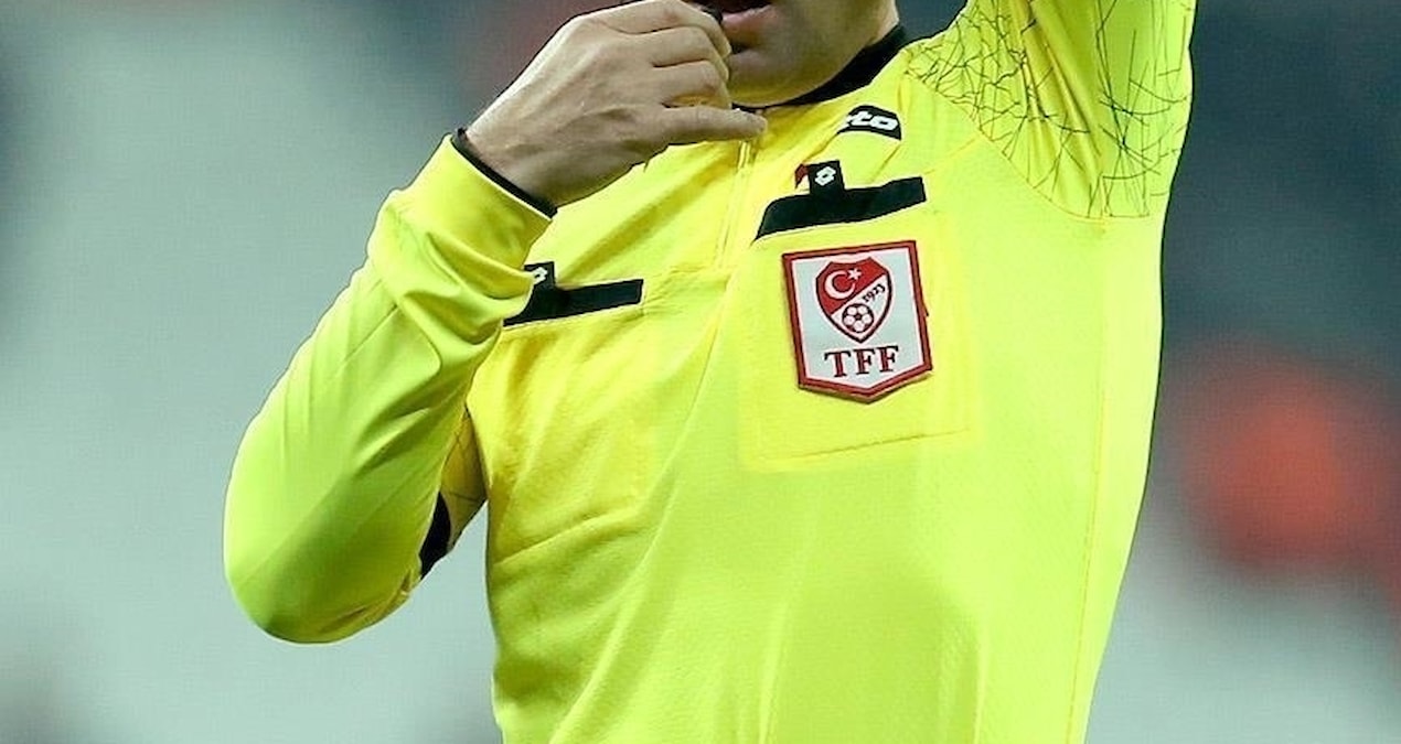 Gündemden Son Bilgiler: Süper Lig'de 33. haftanın hakemleri resmen duyuruldu - Haberleri - Son Dakika Bilgiler