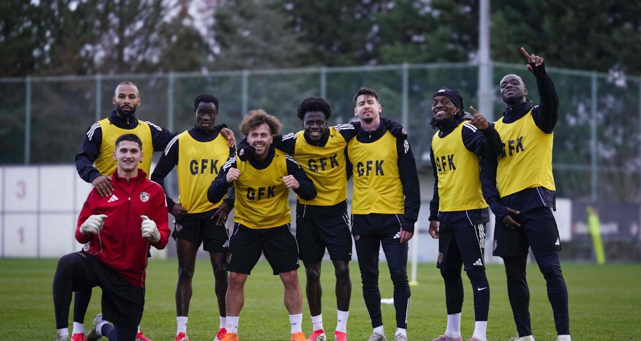 Ayrıntılar Netleşti: Süper Lig ekibinin yıldızı Polonya'ya kaçtı! Gizlice sözleşme imzaladı - Haberleri | İşte