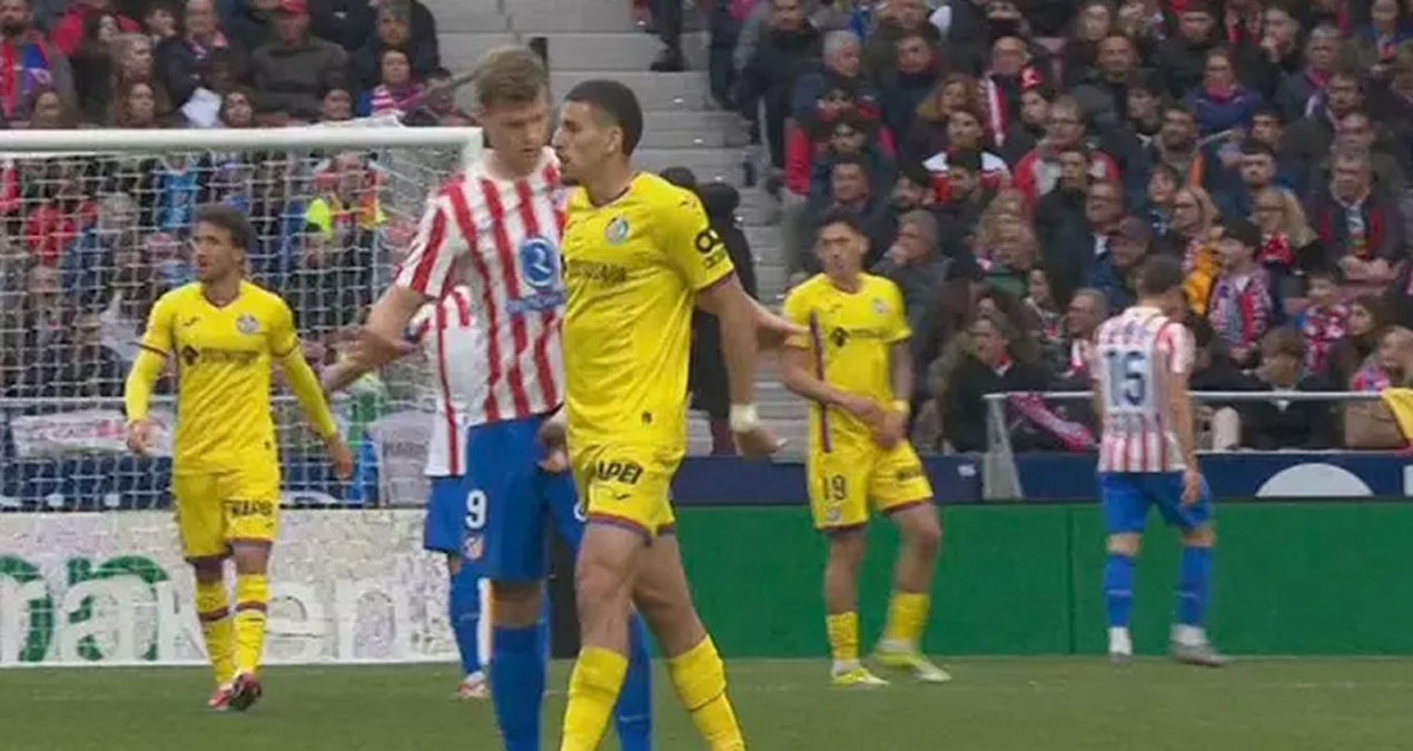 Son Gelişme: Süper Lig'in eski gol kralı neye uğradığını şaşırdı! Cinsel organına 'sportmenlik dışı' müdahale