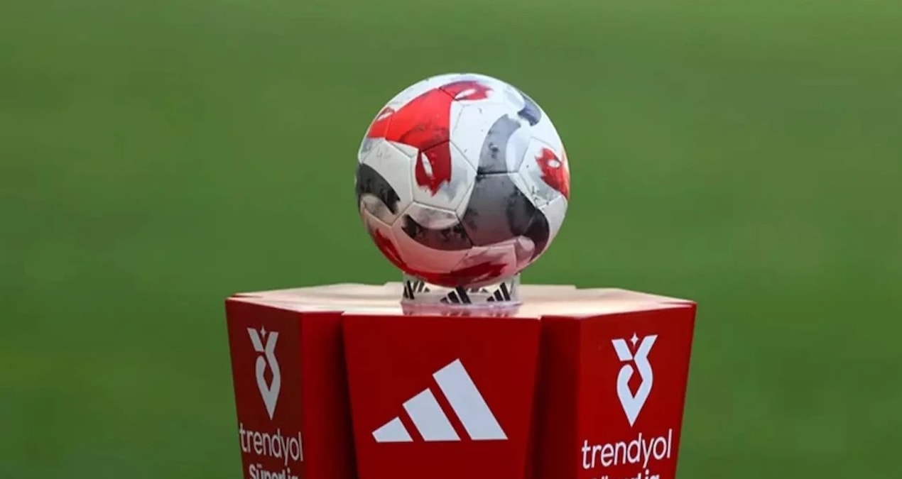 Süper Lig'de son haftanın programı netlik kazandı - En Son Haber ve Merak Edilenler