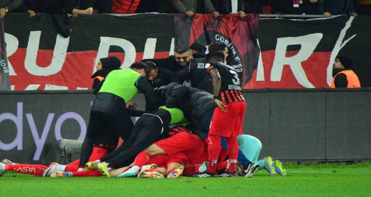 Ayrıntılar Netleşti: Süper Lig yolunda finalin adı netlik kazandı - En Son Haber