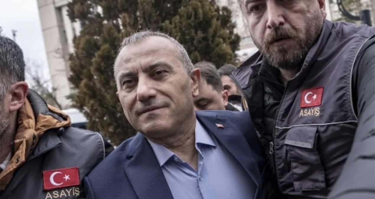 Son Gelişme: Tam yozlaşma - En Son Haber ve Merak Edilenler
