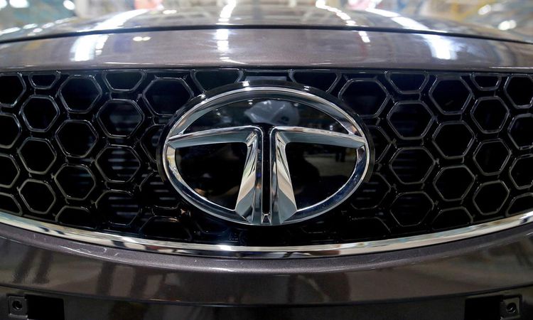 Son Gelişme: Tata Motors'un karı %83 arttı, Iveco onayı bekleniyor - Haberleri ve Merak Edilenler