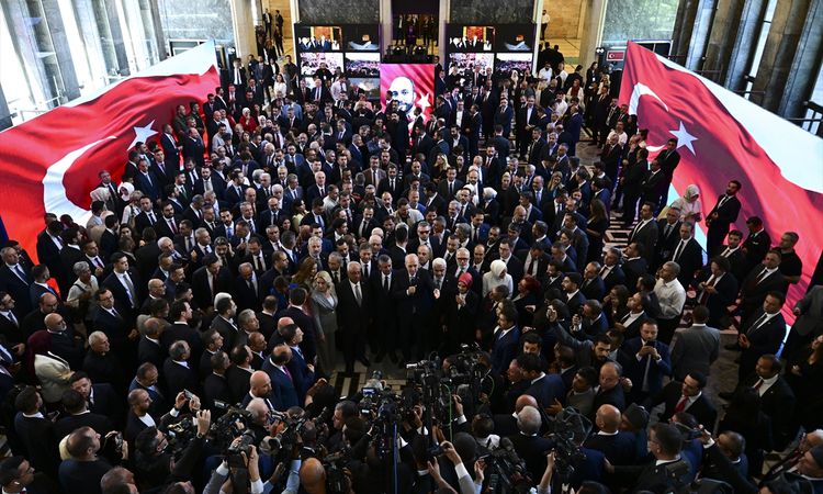 July 15 exhibitions opened in the Turkish Grand National Assembly - Breaking News