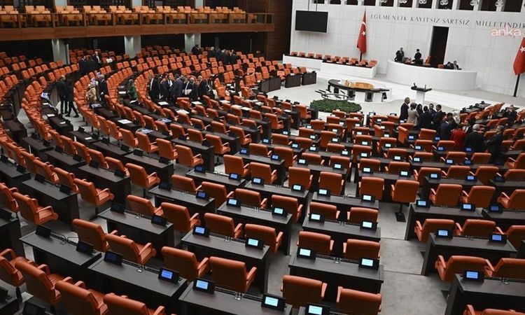Son Gelişme: TBMM'de ana muhalefet değişti: YENİ Parti 91 milletvekiliyle ikinci sırada - Haberleri ve Merak E