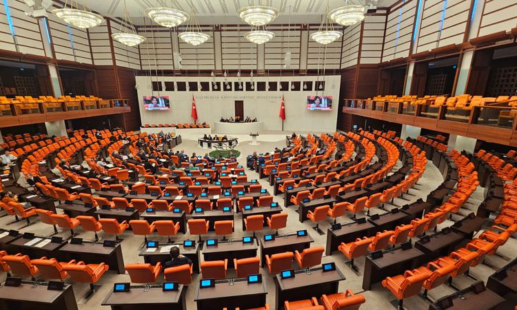 Ayrıntılar Netleşti: TBMM Genel Kurulu'nda gündem: “Terörsüz Türkiye”, ekonomik sorunlar ve Meclis’in itibarı