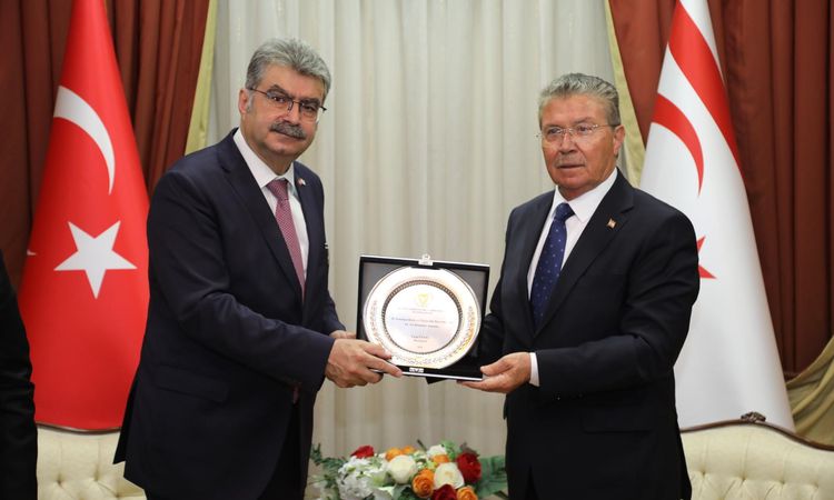 Son Gelişme: TBMM Heyeti KKTC Başbakanı Üstel Tarafından Kabul Edildi - Son Dakika: Gelişmeler Takip Ediliyor