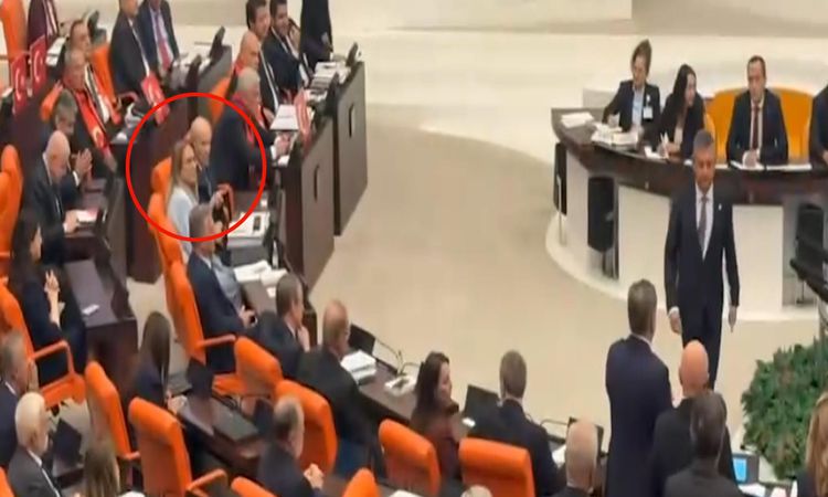 TBMM’de "Terörsüz Türkiye" için büyük uzlaşı: Bahçeli, Özgür Özel’in konuşmasını alkışladı - Haberleri: Gelişm