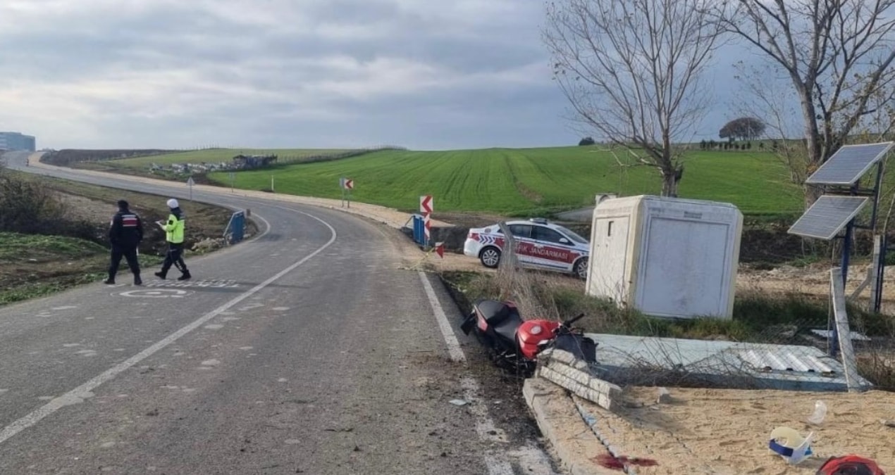 Son Gelişme: Tekirdağ'da motosiklet tel çitlere çarptı: 1 ölü, 1 yaralı - Son Dakika | İşte Tüm Ayrıntılar