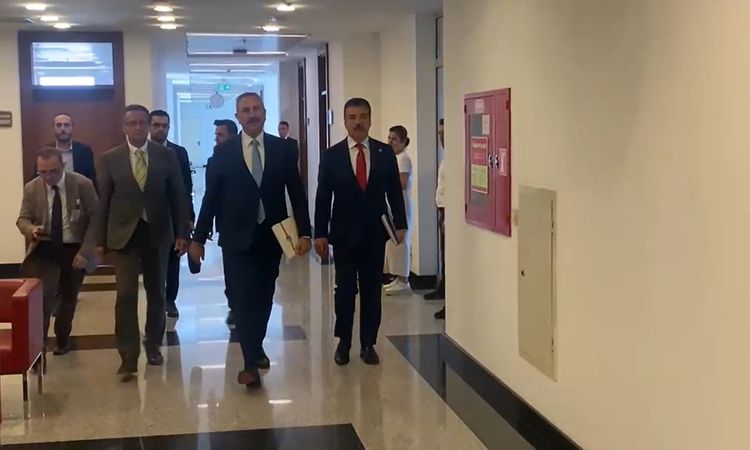 Ayrıntılar Netleşti: Terörsüz Türkiye teklifi için partilere ziyaret - Haberleri - Son Dakika Bilgileri