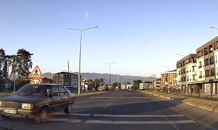 A fine of 90 thousand lira was imposed on the driver who drove in the wrong lane - News