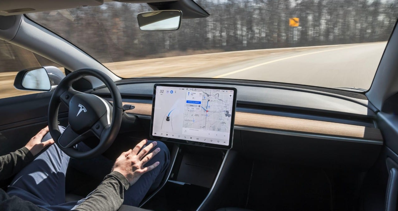 Sıcak Gündem: Tesla araçlarında otopilot özelliğini kaldırdı - Son Dakika - Son Dakika Bilgileri