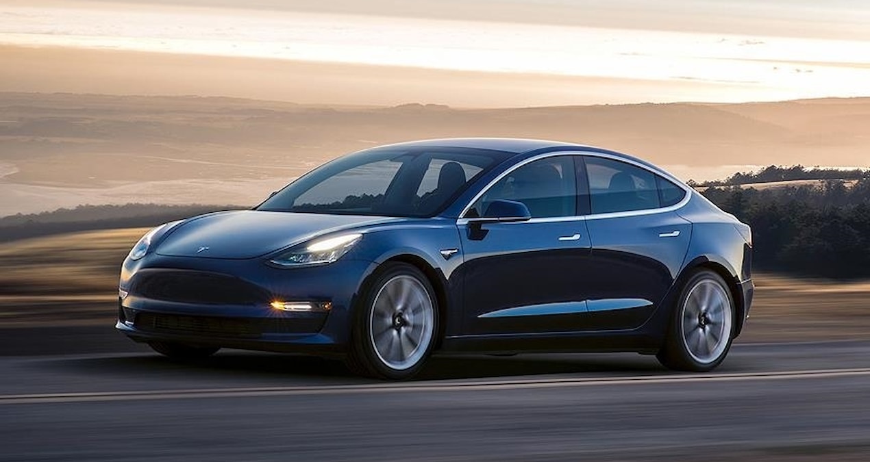 Kritik Açıklama: Tesla, Model Y dahil 219 bin aracını geri çağırdı: Kaza riskini artırıyor - Son Dakika | İşte