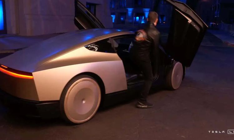 Tesla'nın Cybercab'i Austin'de Yolcu Taşımaya resmen start aldı, NHTSA İnceleme Başlattı