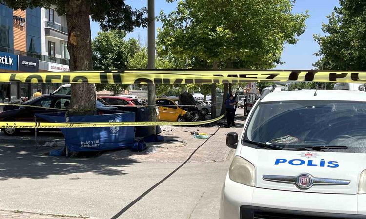 Mother, Daughter Killed After Being Struck by Commercial Taxi