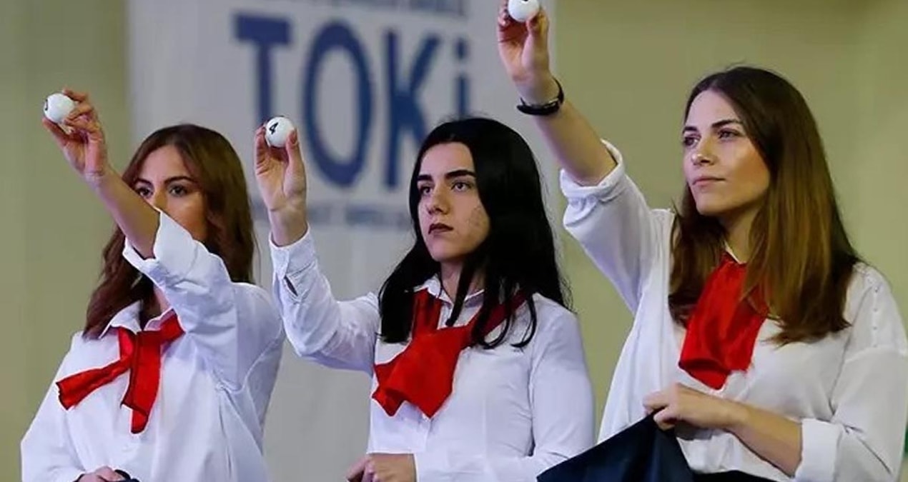 Gündemden Son Bilgiler: TOKİ, çekilişi de eline yüzüne bulaştırdı - Son Dakika