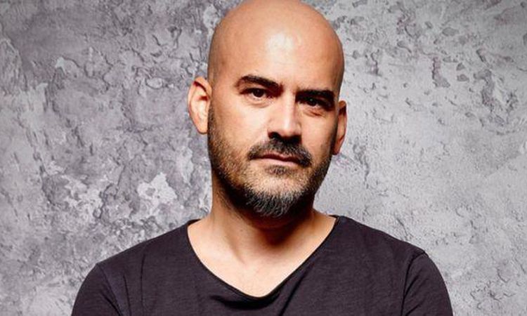 Kritik Açıklama: Toygar Işıklı kimdir, dizi müzikleri neler? Grammy jüri üyesi Toygar Işıklı kaç yaşında, nere