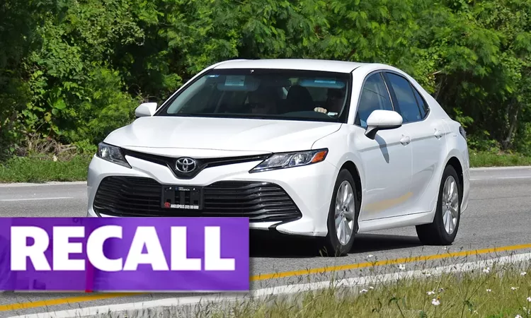 Kritik Açıklama: Toyota Camry'de Yazılım Hatası: 16 Bin Araç Geri Çağrıldı - Son Dakika Haberleri