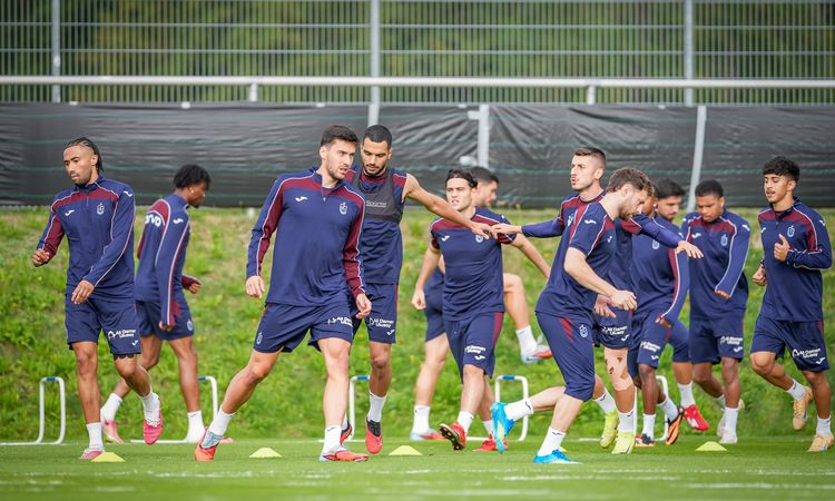 Sıcak Gündem: Trabzonspor Avusturya'da yeni sezon hazırlıklarına devam ediyor - Haberleri