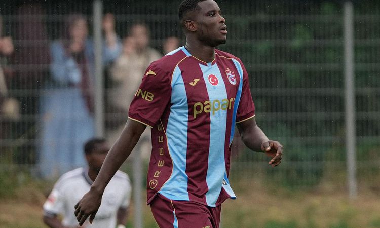 Ayrıntılar Netleşti: Trabzonspor, Frankfurt'a farklı kaybetti - Haberleri - Son Dakika Bilgileri