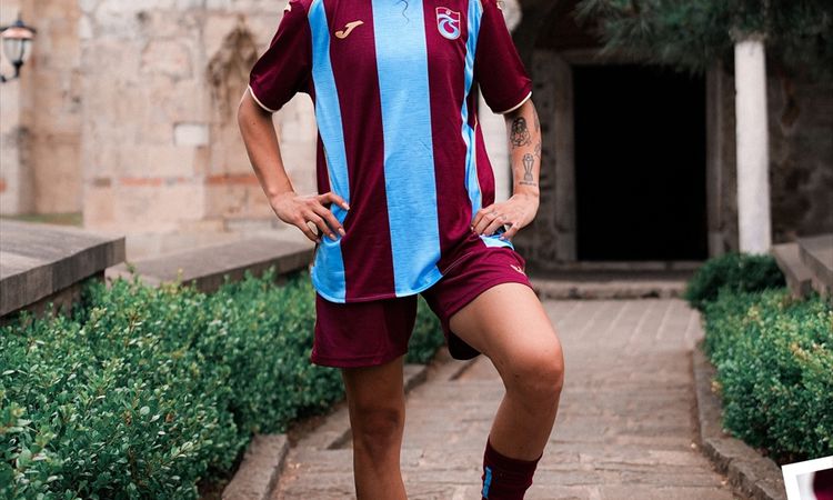 Trabzonspor Kadın Futbol Takımı, Benan Altıntaş'ı transfer etti - Son Dakika | İşte Tüm Ayrıntılar