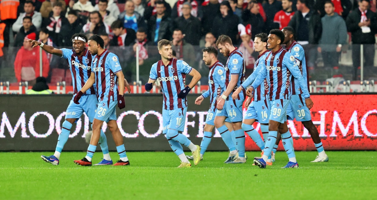 Trabzonspor Samsunspor deplasmanında farklı kazandı - En Son Haber: Gelişmeler Takip Ediliyor