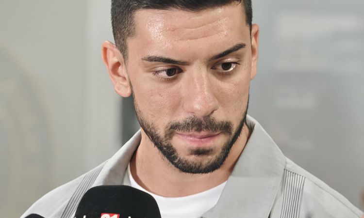 Trabzonspor's new transfer Cenk Özkaçar is in Trabzon - News