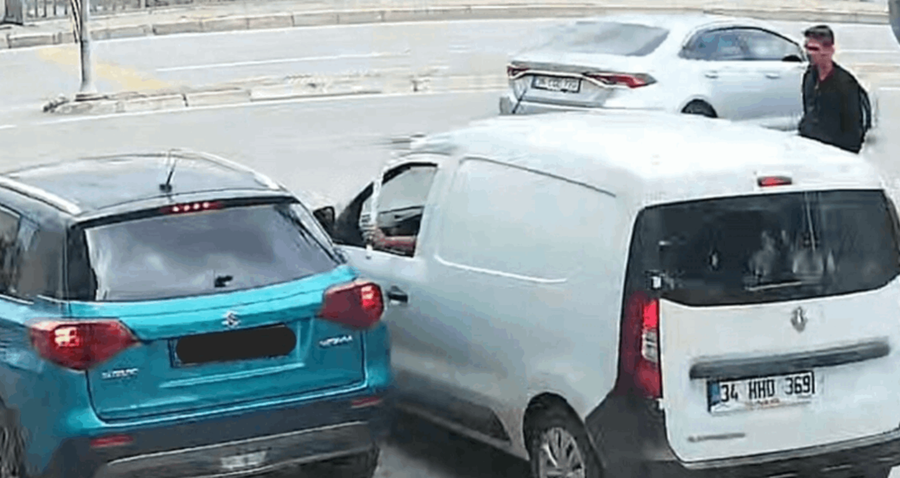 Son Gelişme: Trafikte beyzbol sopalı saldırı: Maganda kamerada - Son Dakika Haberleri: Gelişmeler Takip Ediliy
