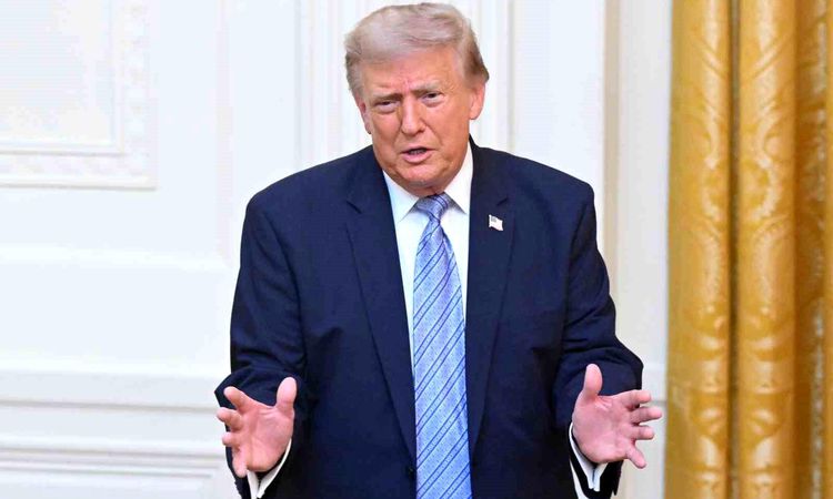 Ayrıntılar Netleşti: Trump'tan ABD'ye ulaşan duman nedeniyle Kanada'ya gümrük vergisi tehdidi - Son Dakika ve