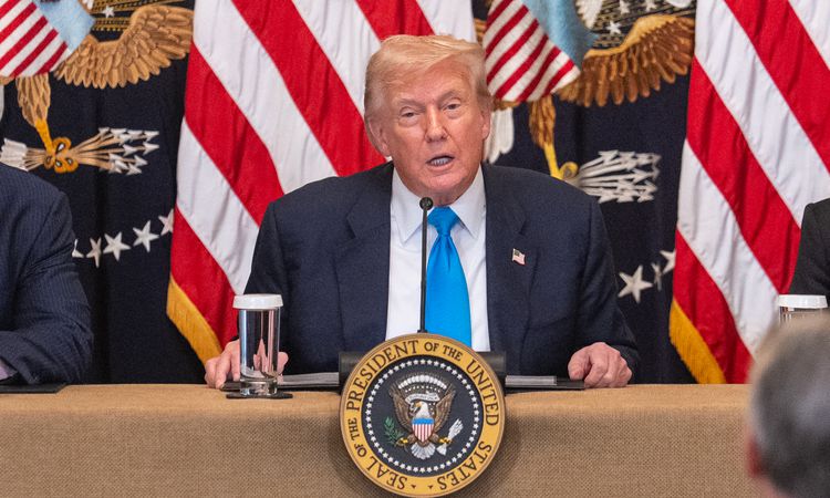 Trump'tan Mekke Savunma Anlaşması'na övgü - Haberleri: Gelişmeler Takip Ediliyor