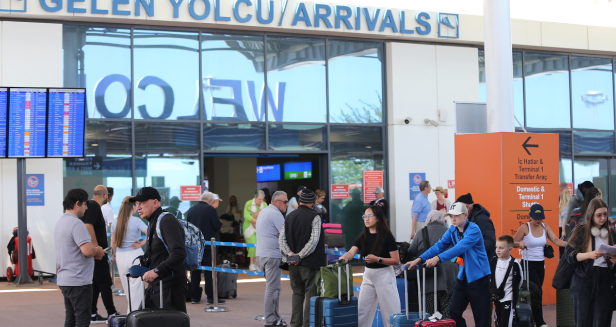 Gündemden Son Bilgiler: Turizmdeki tatil hareketliliğinin bayram sonrası da sürmesi bekleniyor - Haberleri - S