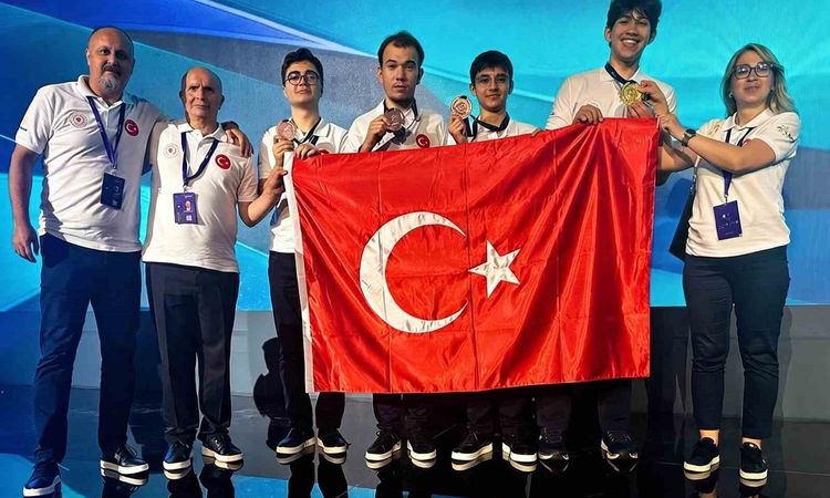 Ayrıntılar Netleşti: Türkiye'den Nükleer Bilim Olimpiyatı'nda Tarihi Başarı - Haberleri - Son Dakika Bilgileri