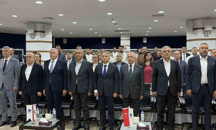 Ayrıntılar Netleşti: Türkiye ekonomisi yüzde 3.6 büyüyor - Haberleri: Gelişmeler Takip Ediliyor