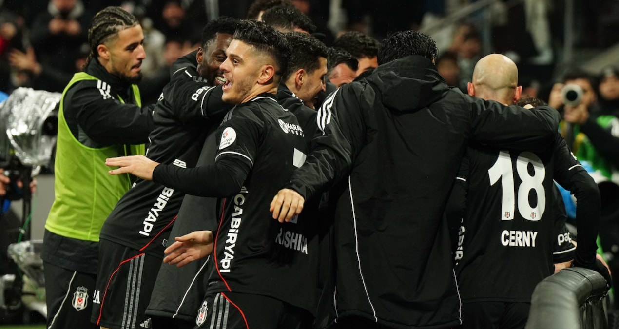 Türkiye Kupası öncesi Beşiktaş'a yıldız oyuncusundan kötü haber - Son Dakika - Son Dakika Bilgileri