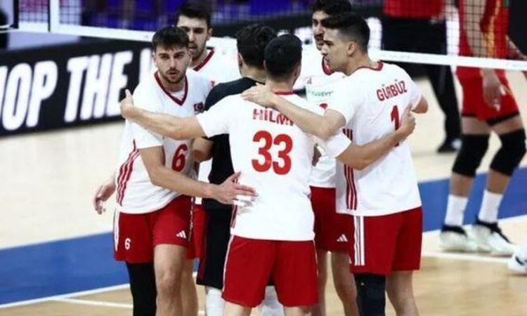 Ayrıntılar Netleşti: Türkiye Slovenya voleybol maçı hangi kanalda? Türkiye-Slovenya voleybol maçı canlı nerede