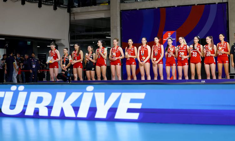 Türkiye U17 Kız Voleybol Milli Takımı, dünya ikincisi - Son Dakika Haberleri - Son Dakika Bilgileri