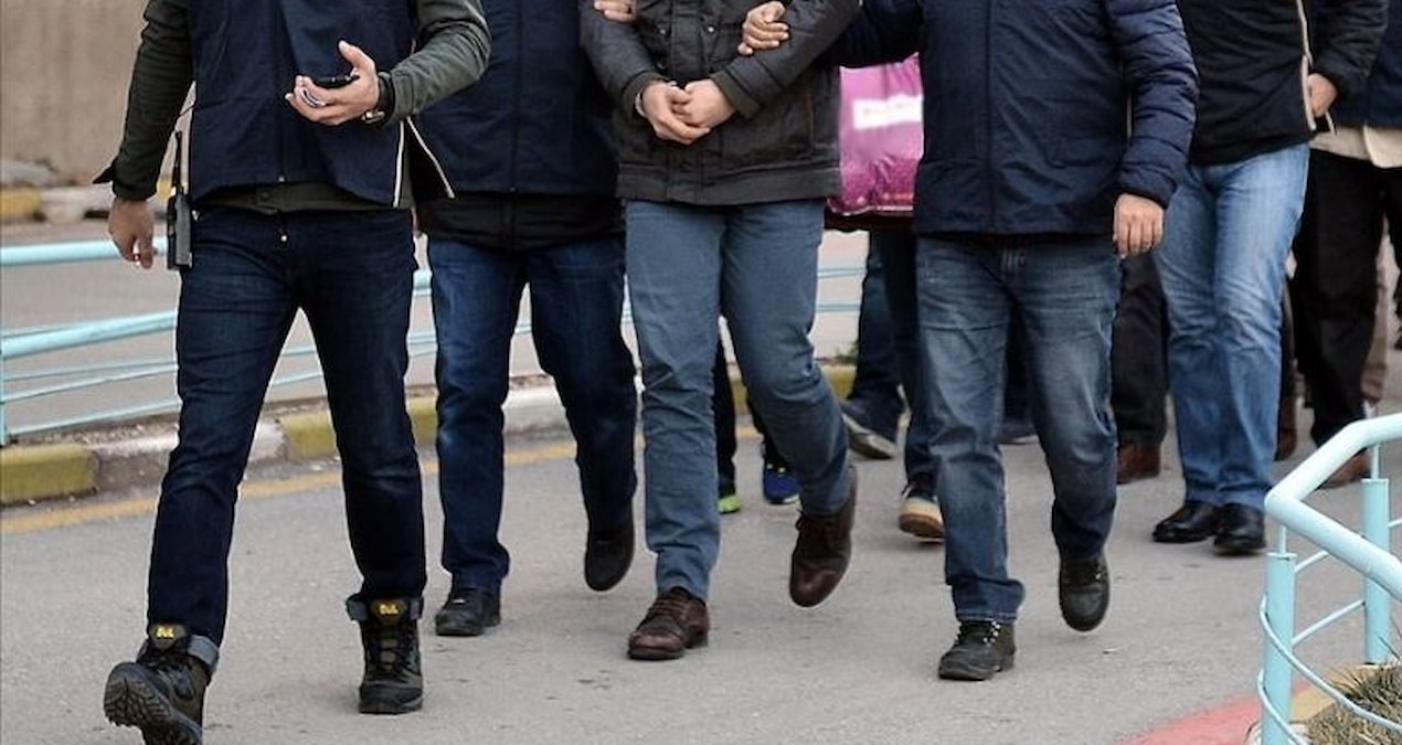Sıcak Gündem: Türkiye'yi sarsan okul saldırılarıyla ilgili tehdit paylaşımları yapan 127 kişi yakalanarak göza